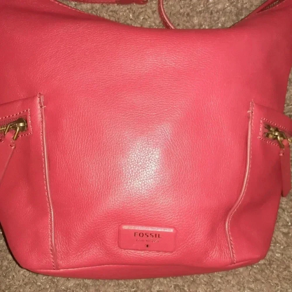 FOSSIL EMERSON Hobo-Red Pebbled Leather-NWT